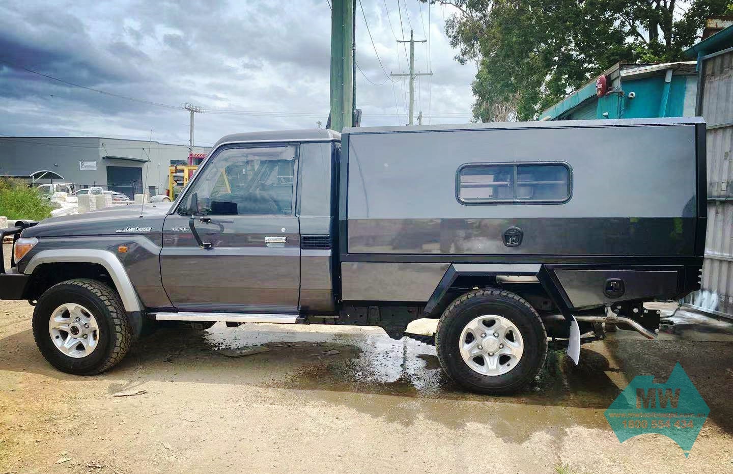 Chassis Mount Canopy MW Manufacturing SA